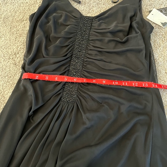 ALEX EVENINGS LITTLE BLACK DRESS - Picture 4 of 8